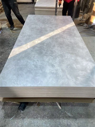 Placaj laminat de melamină