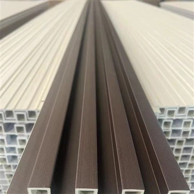 Panoul de perete WPC